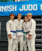 Palkintokorokkeella Samu Rehtola (vas), Ohto Koponen, Mikko Marttila ja Saku Määttä. Kuva: Sami Rönty.